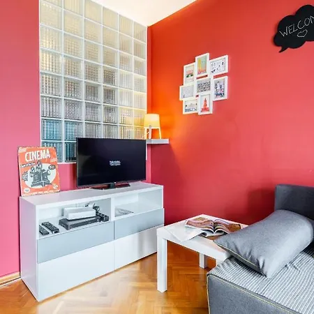 Pineapple City Center Apartment *