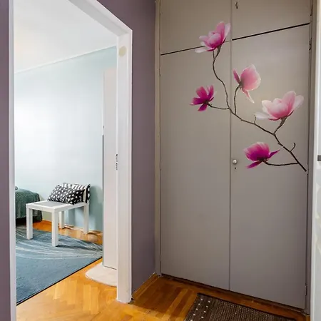 Pineapple City Center Apartment *
