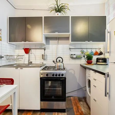 Pineapple City Center Apartment